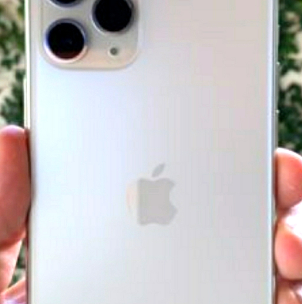 I am selling a iPhone 11 pro